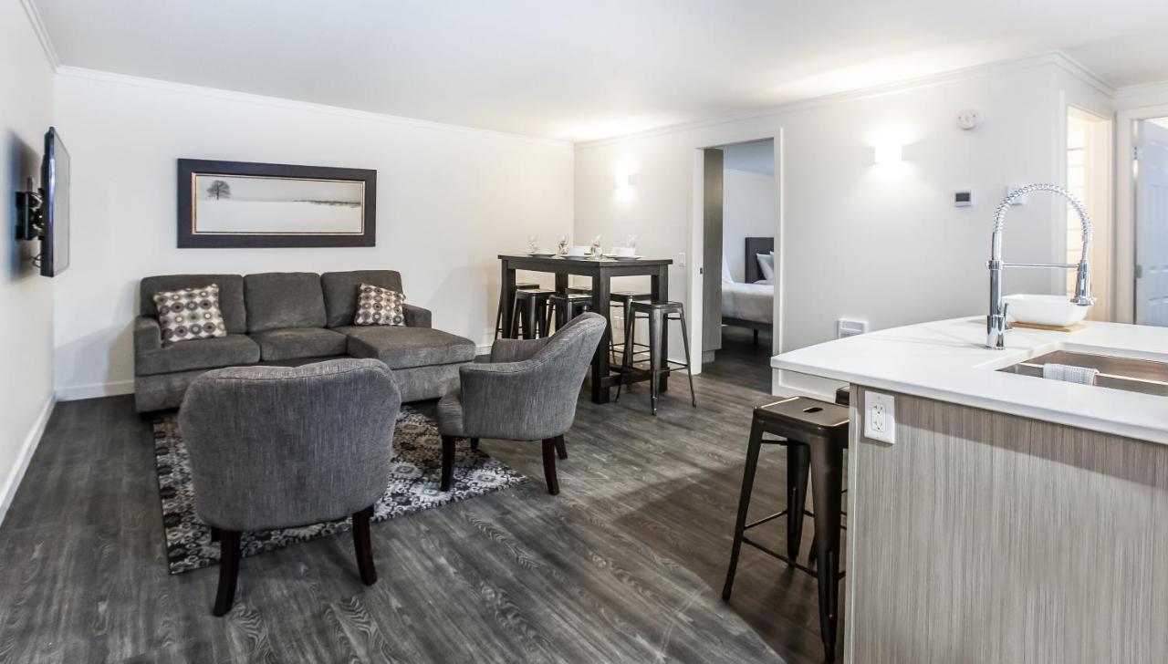 Novlan Suite By Revelstoke Vacations Exterior photo