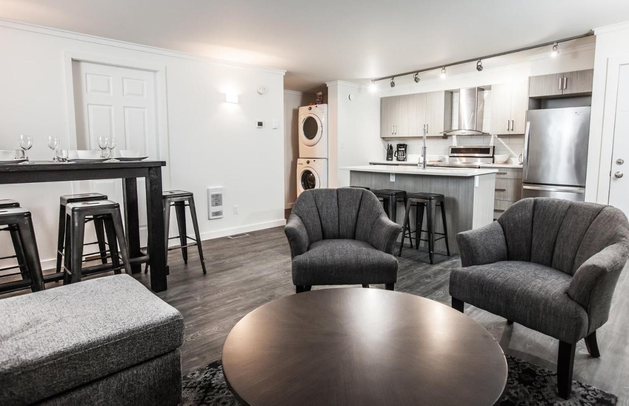 Novlan Suite By Revelstoke Vacations Exterior photo